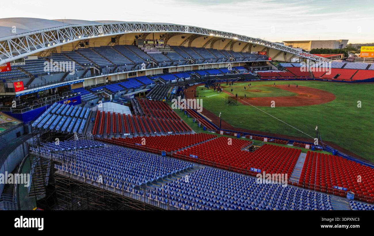 Vue aérienne de la ville de Guadalajara et de l'Estadio Panamericano