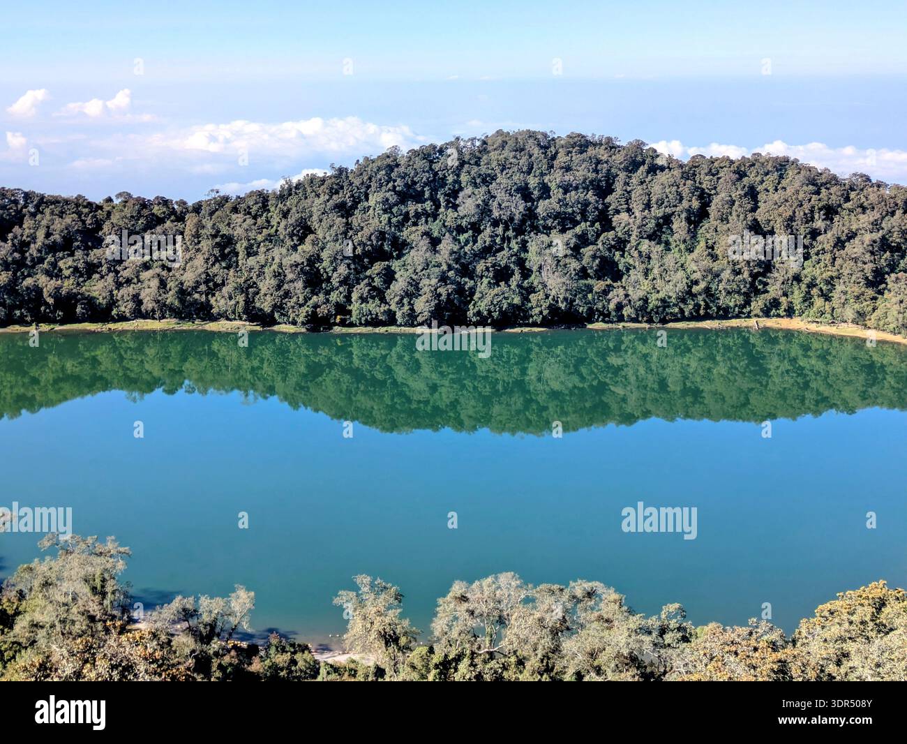 Réflexion sur le lac Chicabal Banque D'Images