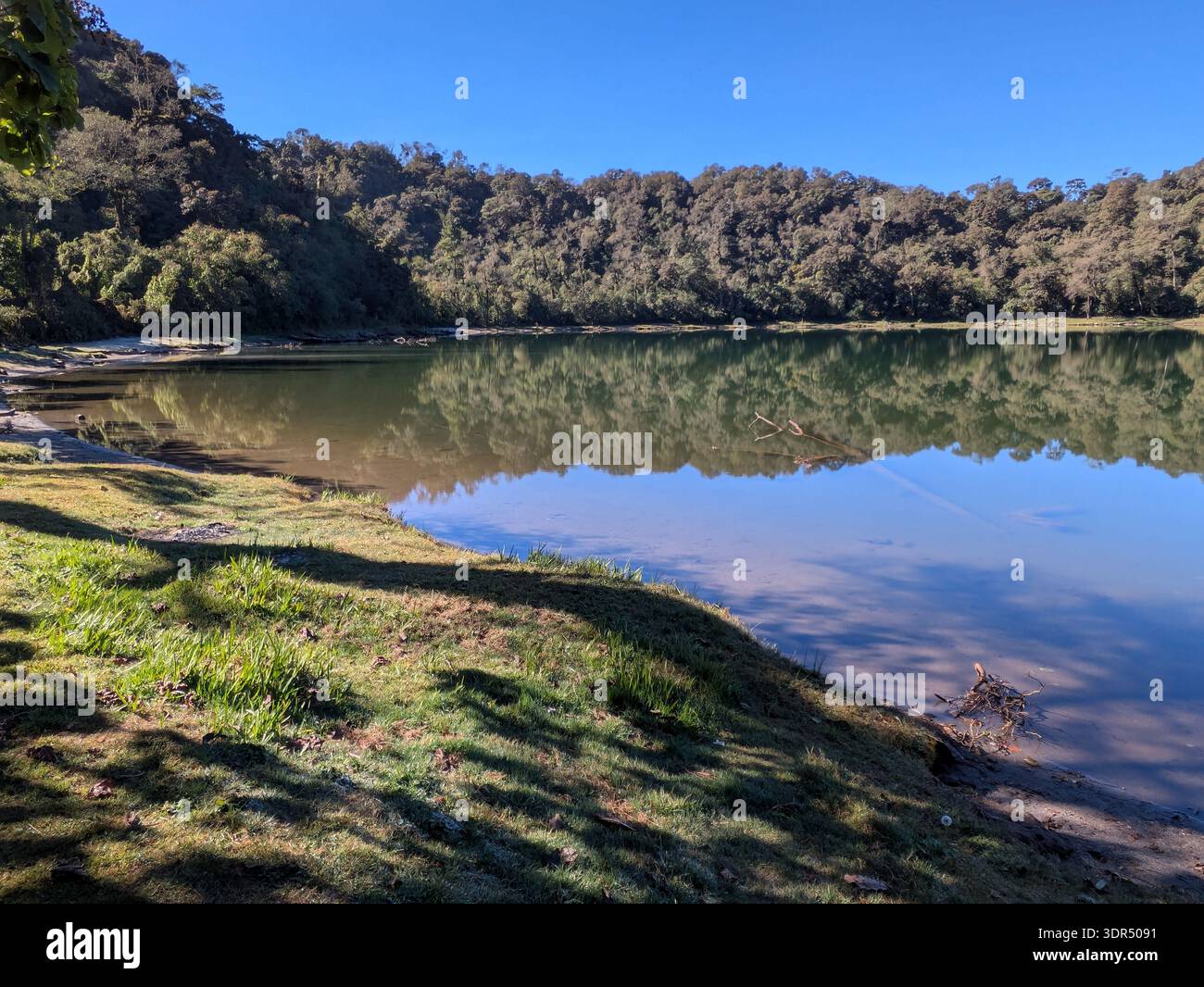 Ombres sur le lac Chicabal Banque D'Images