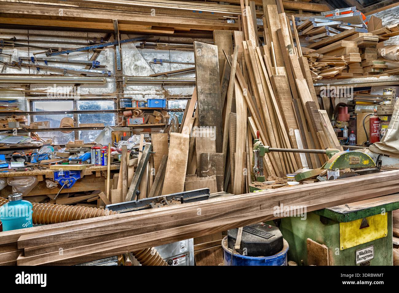 Vue intérieure d'un atelier de construction navale, North Street, Maldon, Essex, Angleterre, ROYAUME-UNI Banque D'Images
