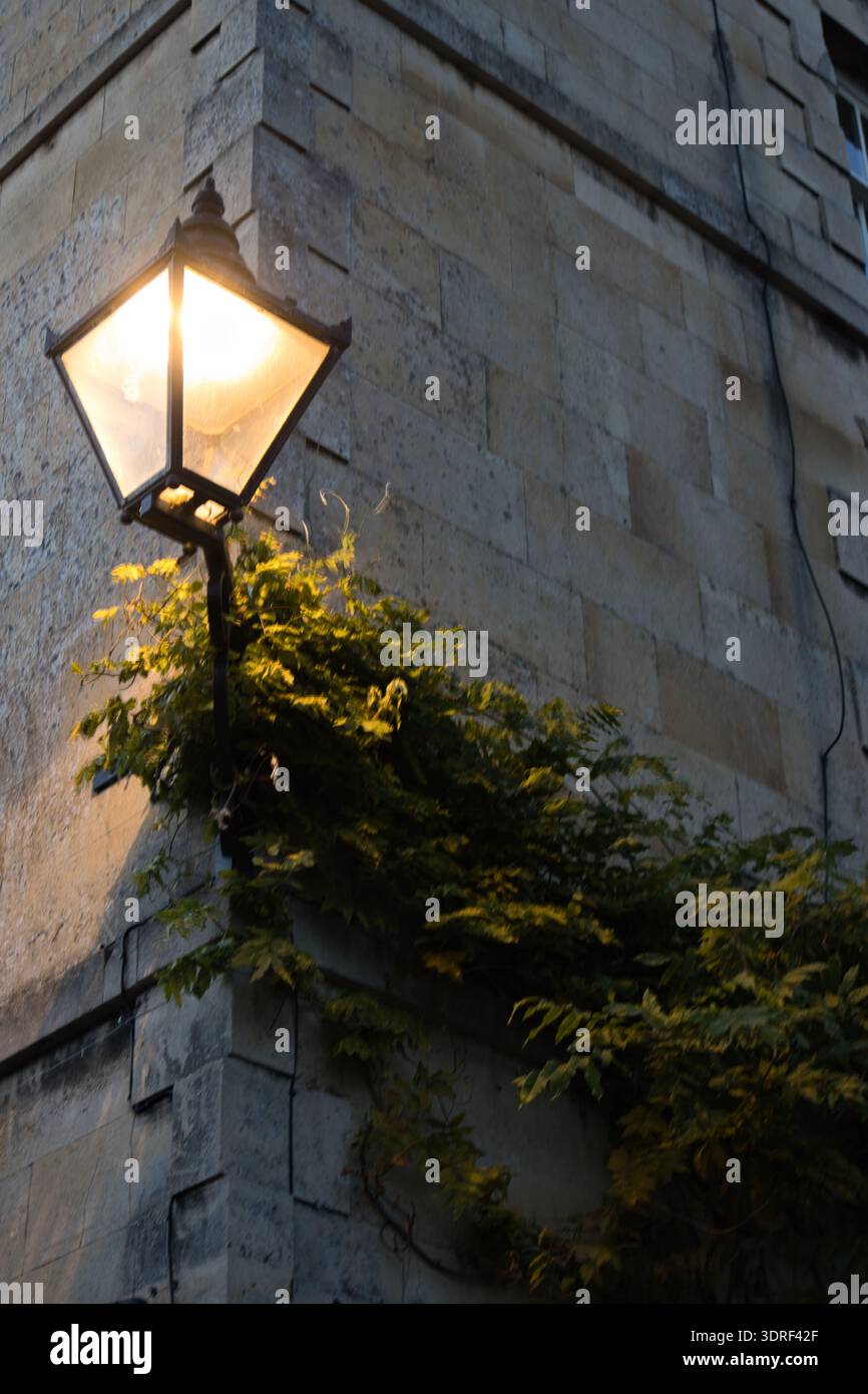 Lampadaires vintage sur Barn Hill, Stamford, Lincolnshire, Royaume-Uni Banque D'Images