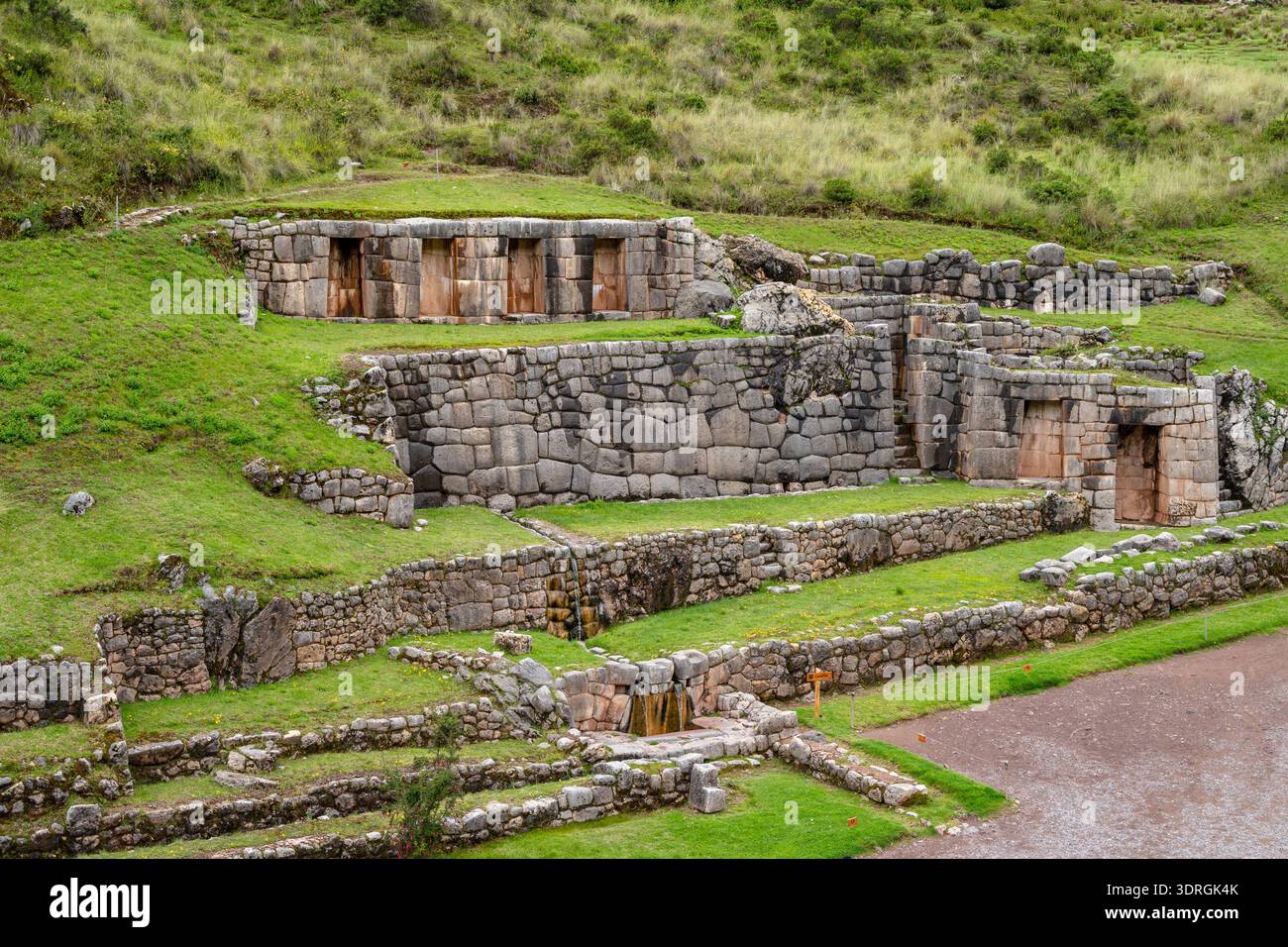 Ancien temple d'eau Inca à Tambomachay, près de Cusco, Pérou Banque D'Images