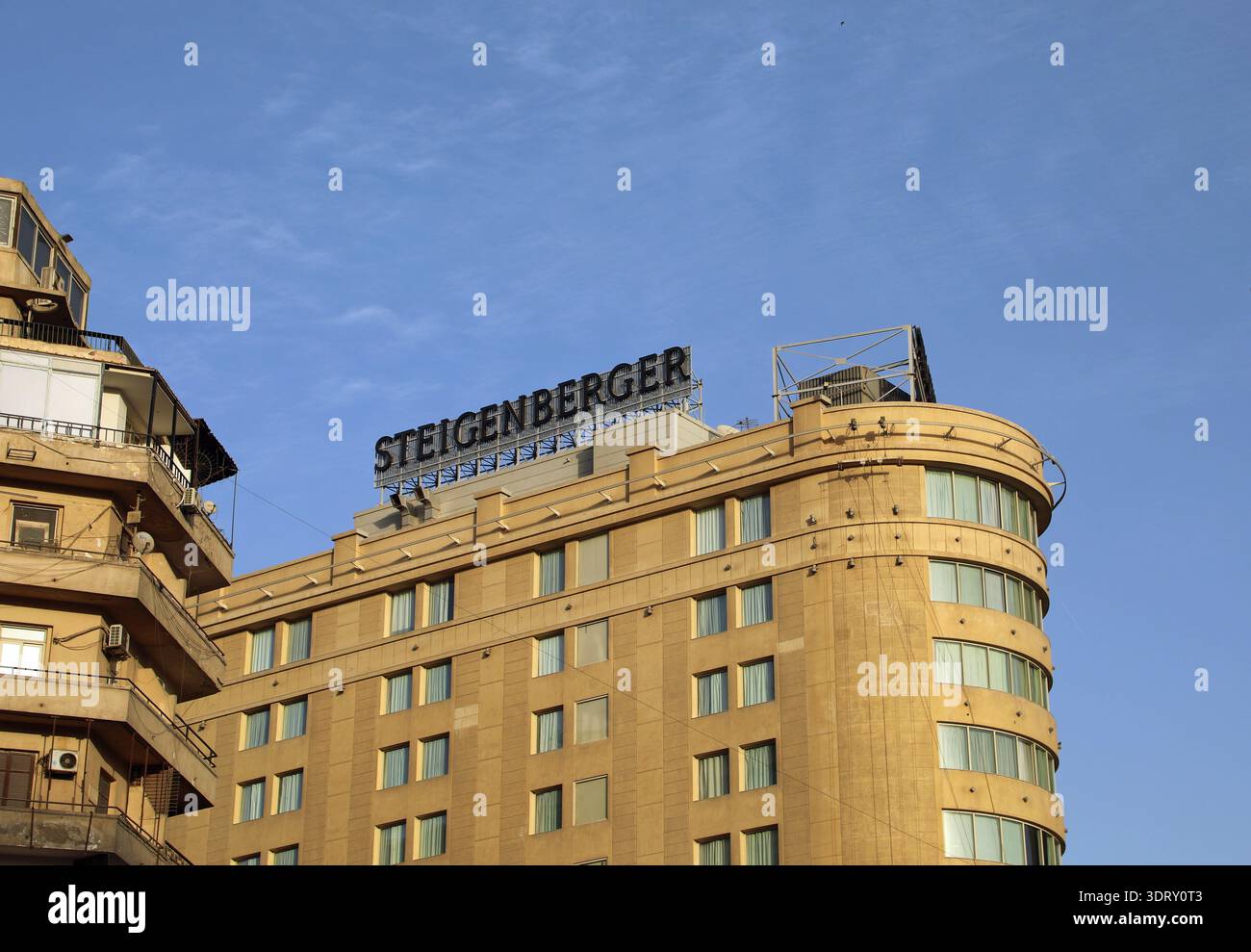 Steigenberger Hotel sur la place Tahrir dans le centre-ville du Caire Banque D'Images