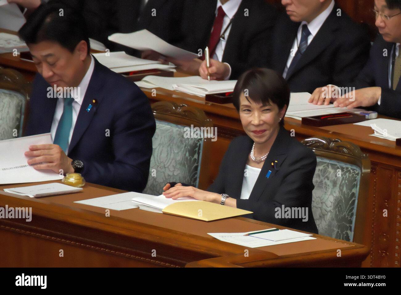 Sanae Takaichi während der Plenarsitzung des Unterhauses im Parlamentsgebäude. Tokio, 20.02.2026 Banque D'Images