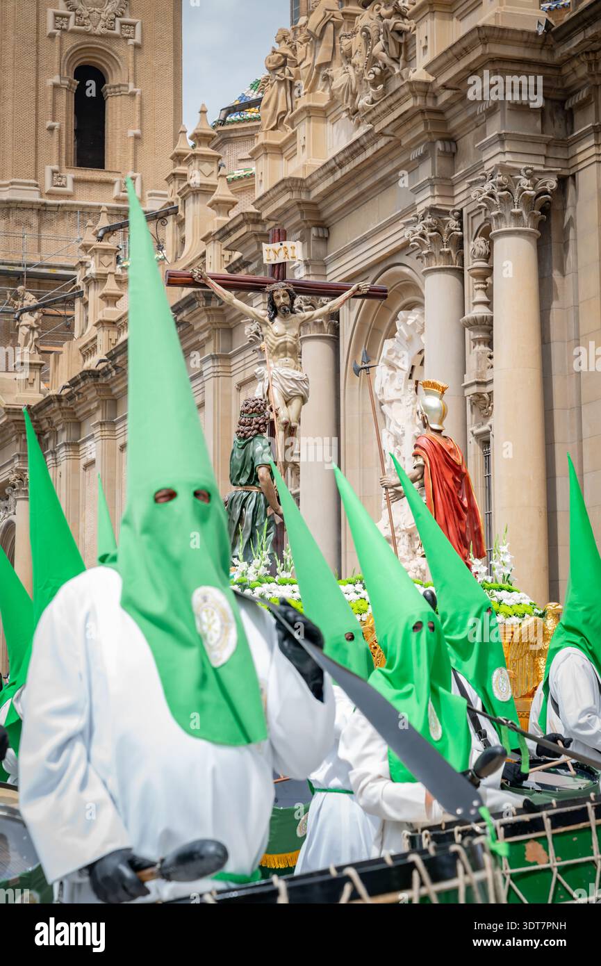 Fotografía Semana Santa Zaragoza 2025. 7 Palabras. Banque D'Images