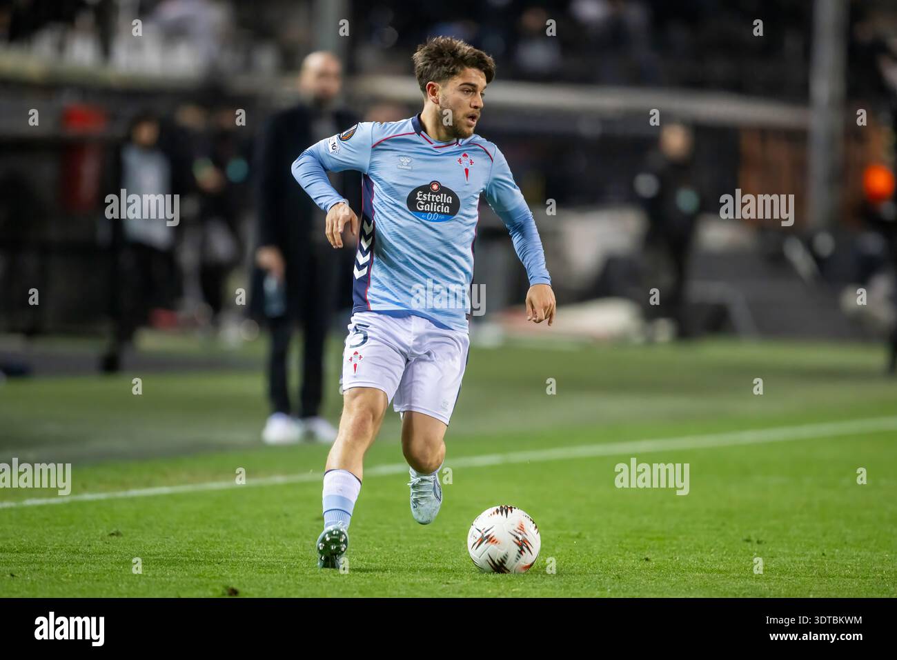 Thessalonique, Grèce - 19 février 2026 : Sergio Carreira, joueur du Celta Vigo, en action lors du match de l'UEFA Europa League contre PAOK au Toumba Sta Banque D'Images