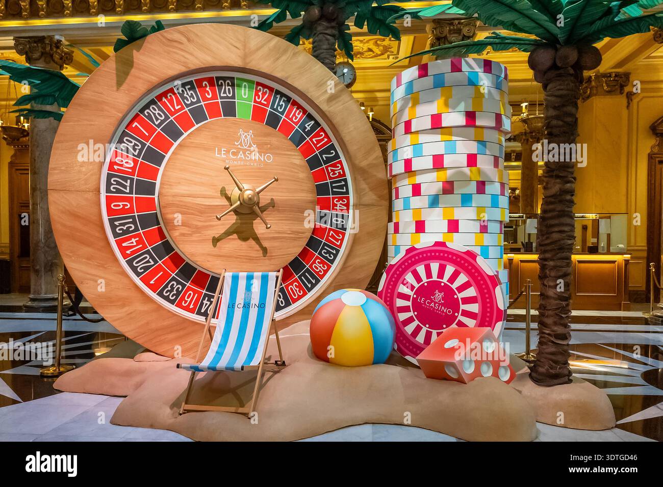 Casino Roulette et Beach Theme Photozone dans le Grand Casino Monte-Carlo Banque D'Images