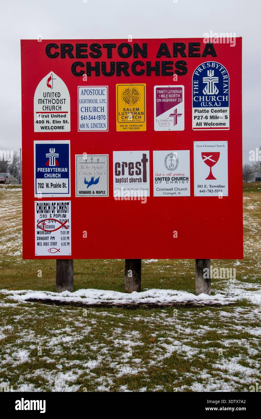 Creston, Iowa. Panneau rempli de toutes les différentes religions situées dans la ville Banque D'Images