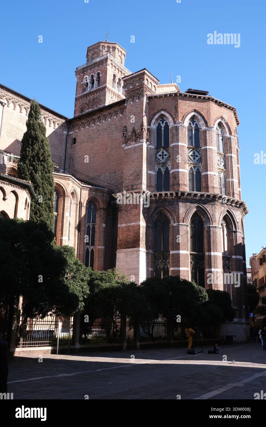 Basilica di Santa Maria Gloriosa dei Frari - The Frari - Venise Italie Banque D'Images