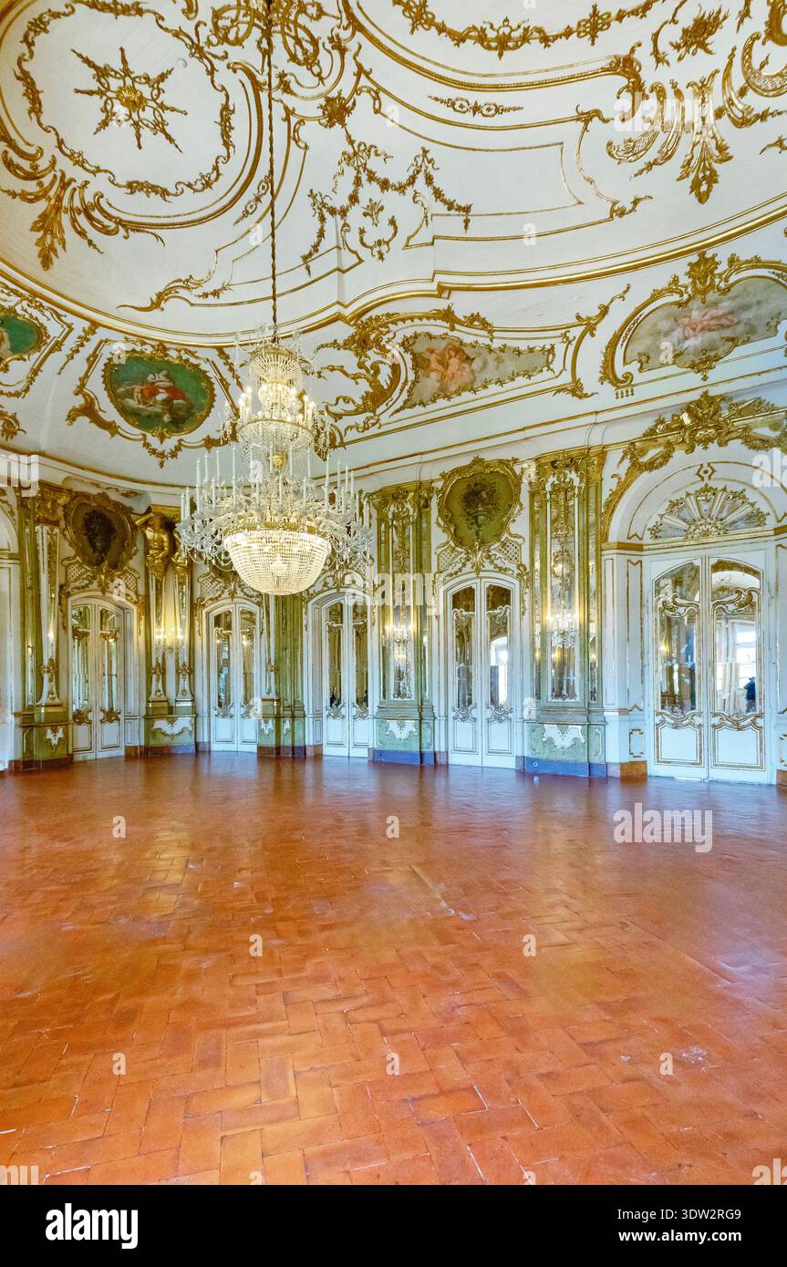 Intérieur du bâtiment du palais national de Queluz, Queluz, Lisbonne, Portugal Banque D'Images