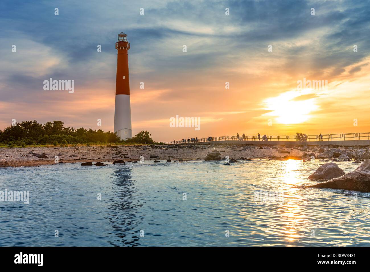 Phare de Barnegat au coucher du soleil Banque D'Images