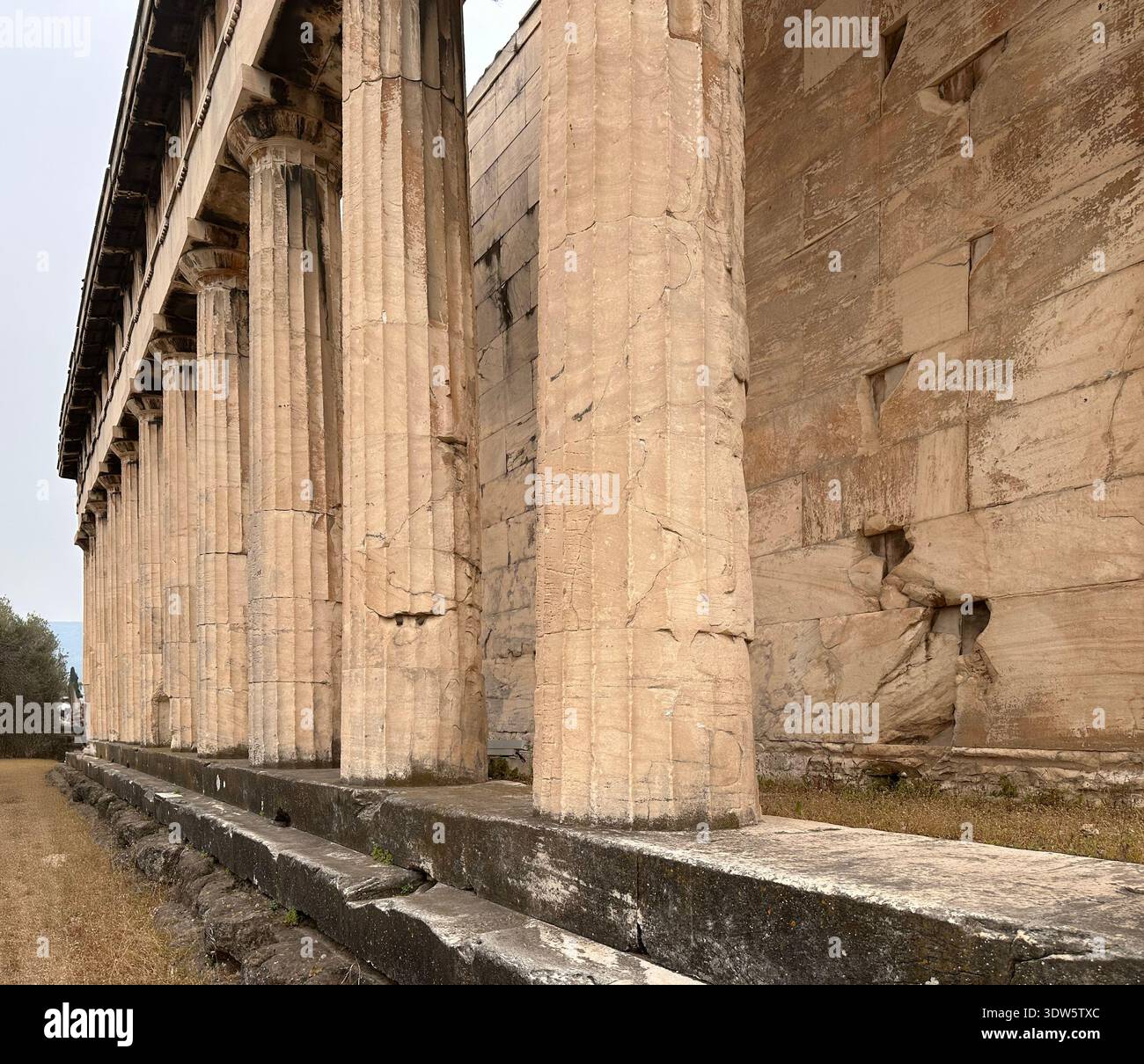 Temple d'Héphaïstus. C'est le temple grec ancien le mieux conservé en Grèce. Il est situé sur le côté nord-ouest de l'ancienne Agora. Banque D'Images