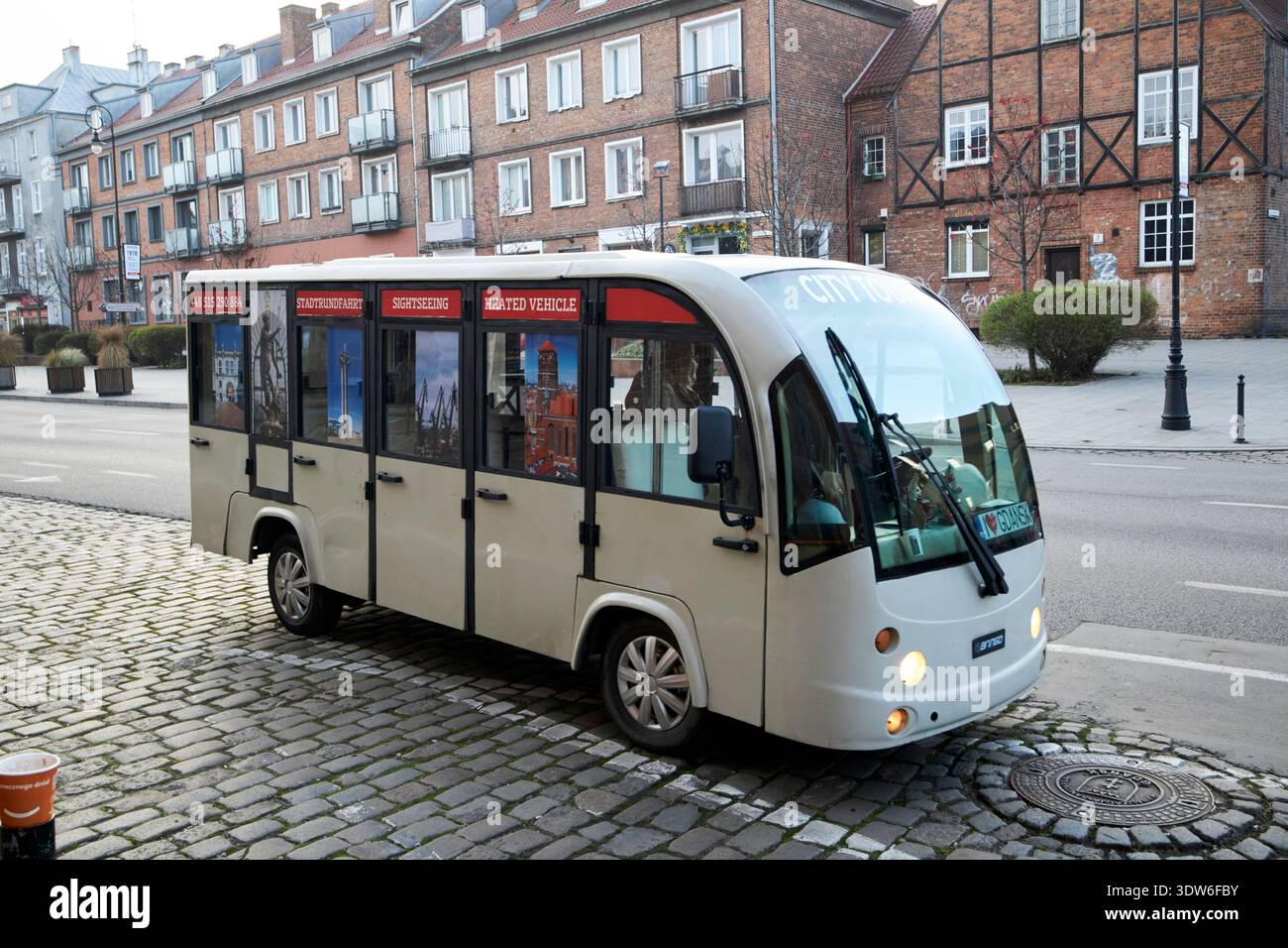 bringo visite guidée électrique de la ville pendant l'hiver gdansk pologne Banque D'Images