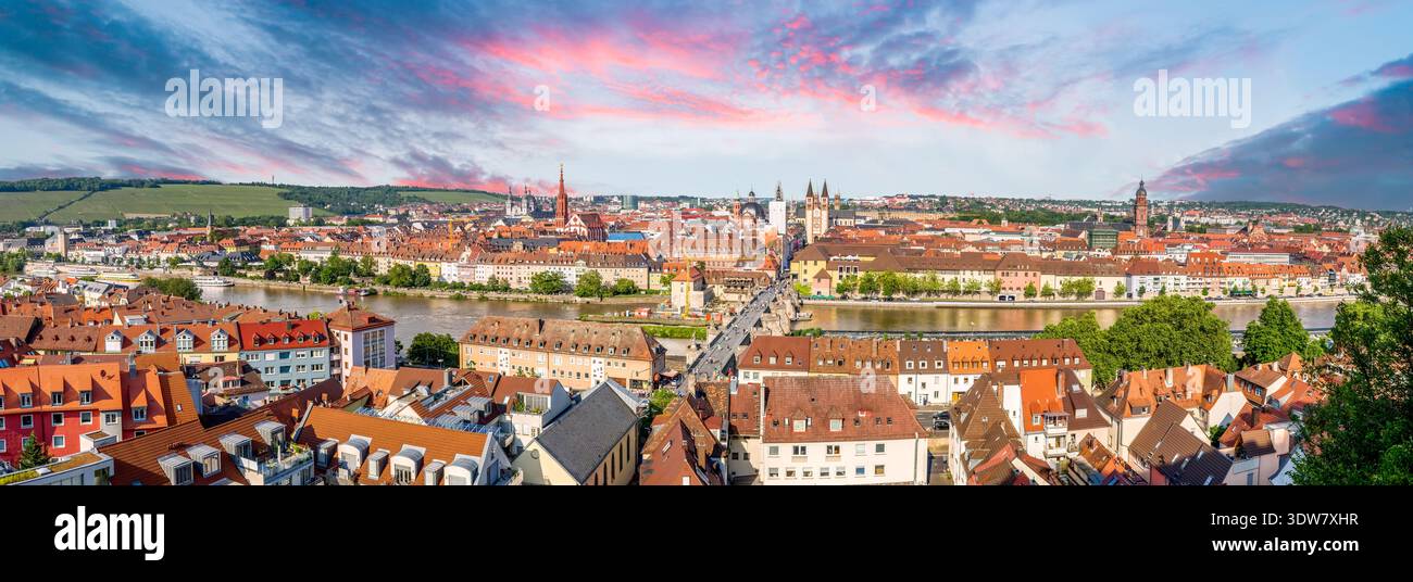 Vieille ville de Wuerzburg, Bavière, Allemagne Banque D'Images