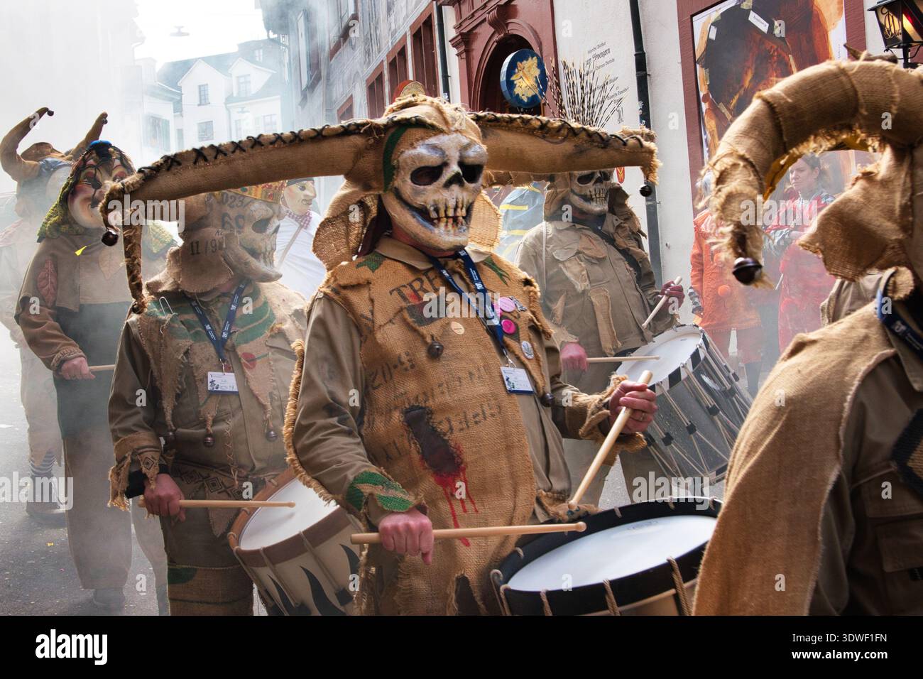 Suisse, Bâle, coutumes, carnaval, ville de Bâle, Baselstadt, canton de Bâle, cortège, larves, masques, personnalisé Banque D'Images