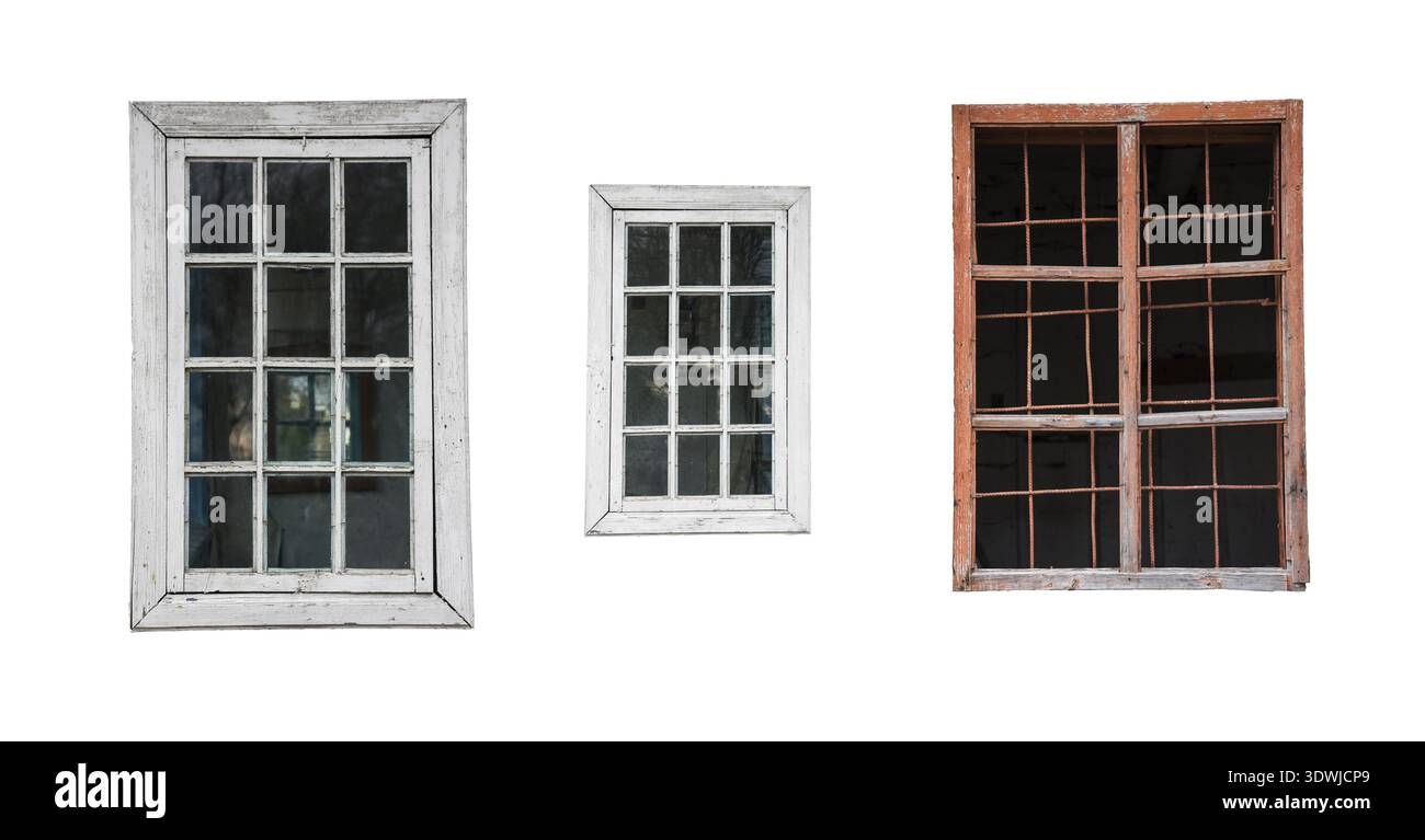 Trois vieilles fenêtres, isolé sur fond blanc Banque D'Images