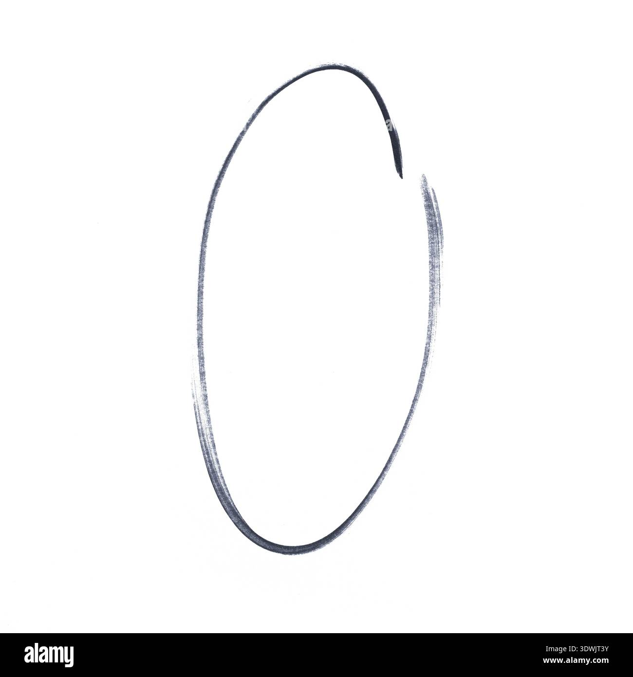 une ligne ovale verticale dessinée avec un marqueur noir sur un fond transparent Banque D'Images