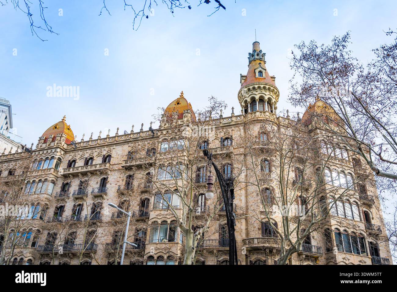 Cases Rocamora barcelone, bâtiment dans le centre-ville dans un style d'architecture moderniste dans la rue Passeig de Gracia, point de repère touristique Banque D'Images