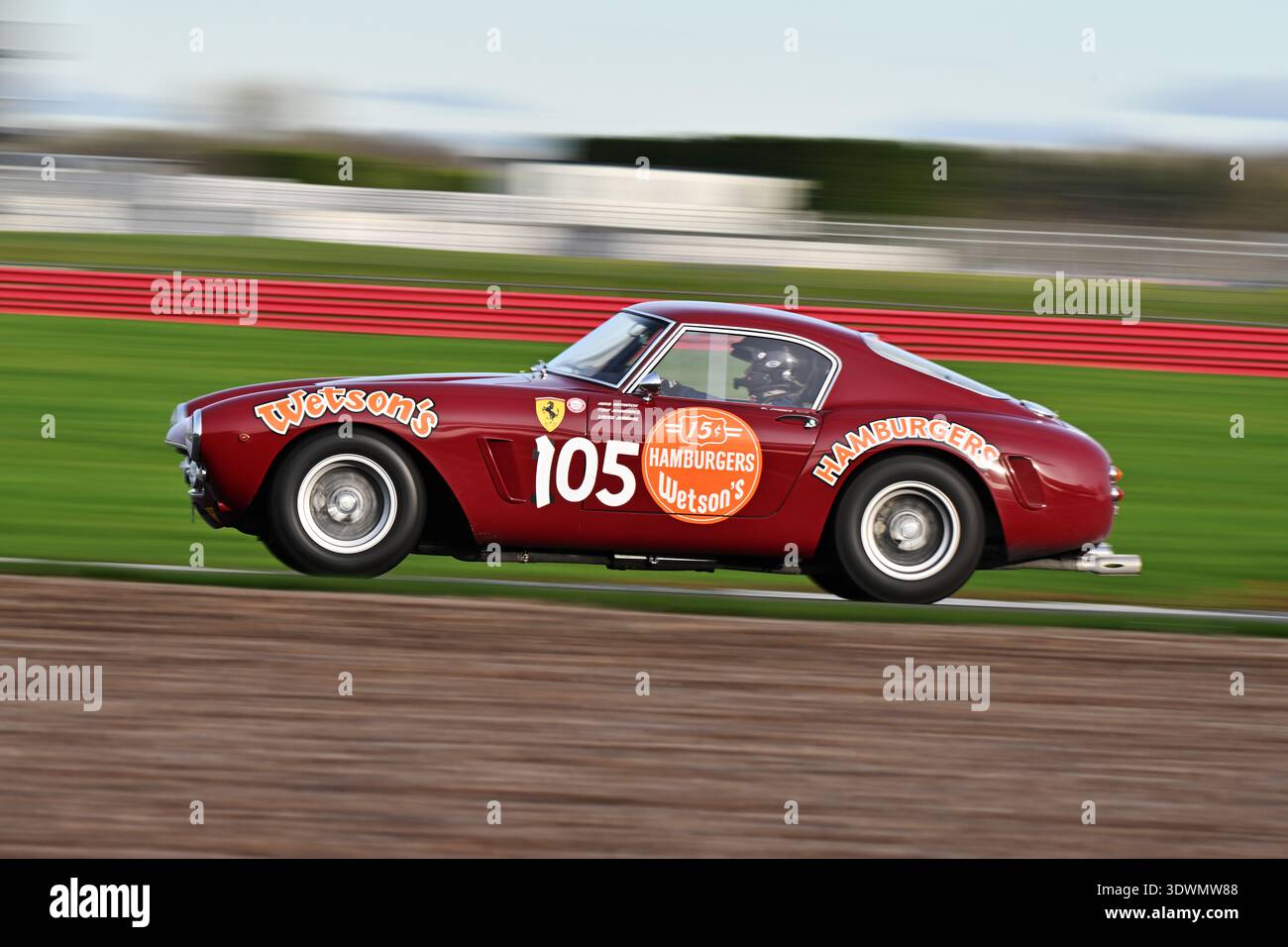 Kevin Jones, Ferrari 250 GT SWB, 2026 a vu la 70ème course du Trophée Pomeroy, il a commencé en 1952, il dispose de voitures de toutes les époques et de tous les types, c’est ça Banque D'Images