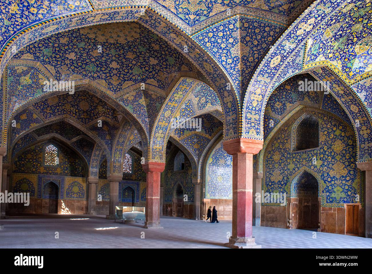 Iran, Mosquée Shah ou Mosquée Imam au sud de la place Naghsh-e Jahan Banque D'Images