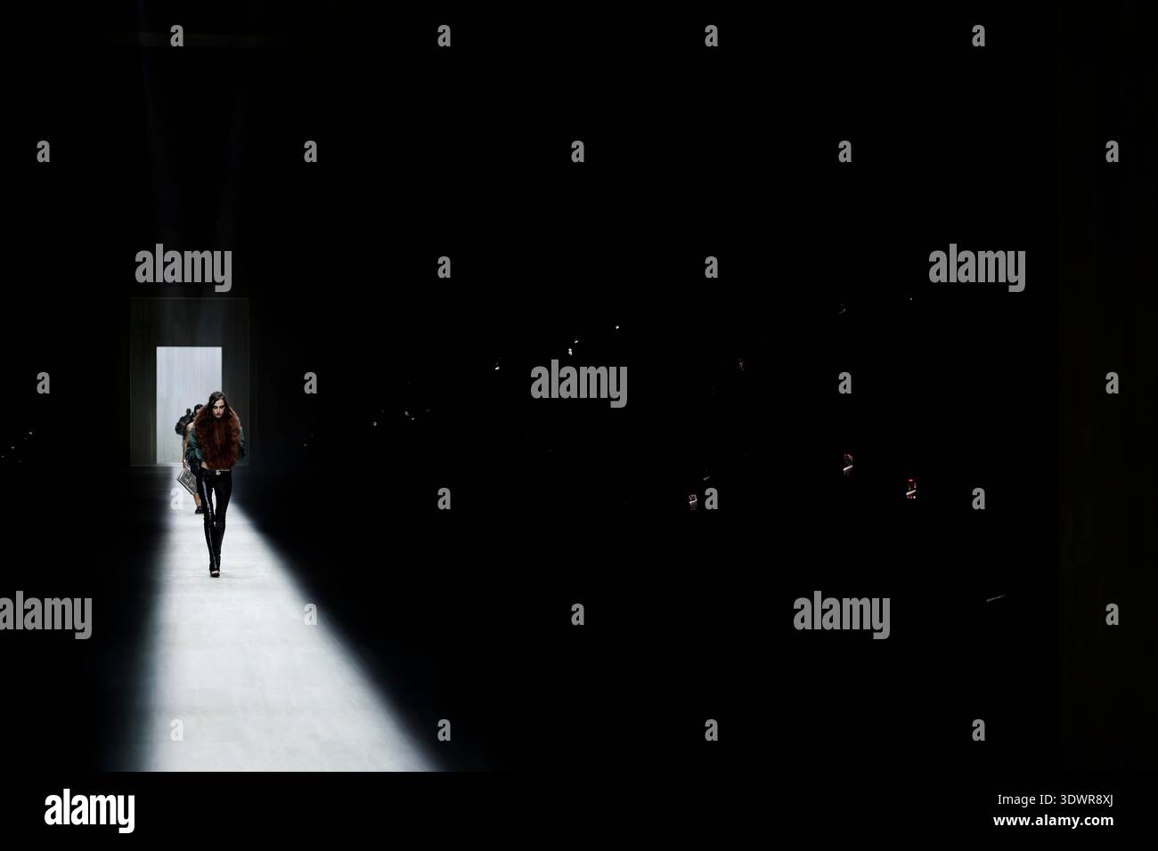 Milan, Italien. 27 février 2026. Défilé GUCCI automne/hiver 2026-2027 lors de la Fashion week de Milan le 2026 février - Milan, Italie 27/02/2026 crédit : dpa/Alamy Live News Banque D'Images