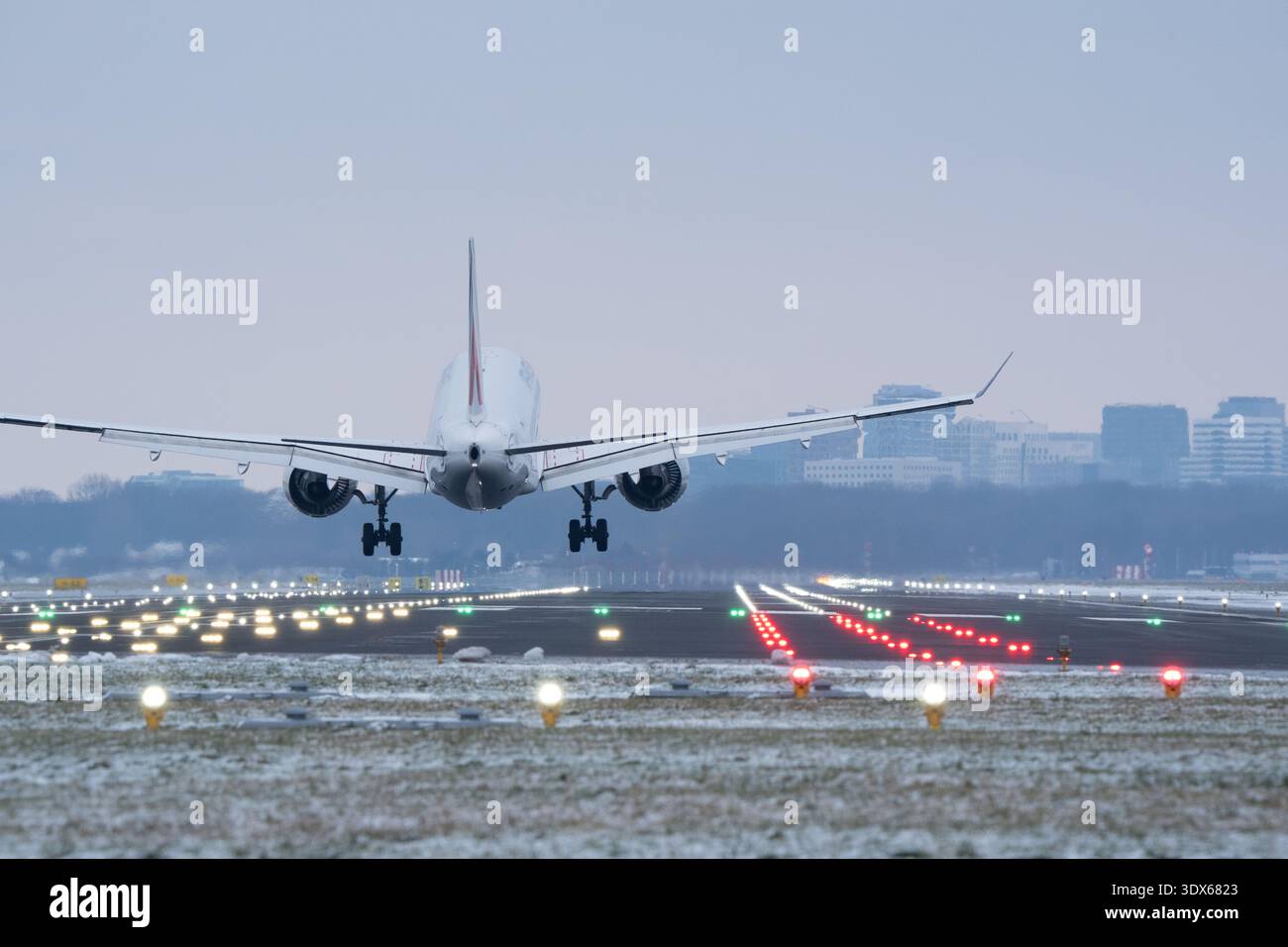 Jet de corps large descendant pour l'atterrissage d'hiver Banque D'Images