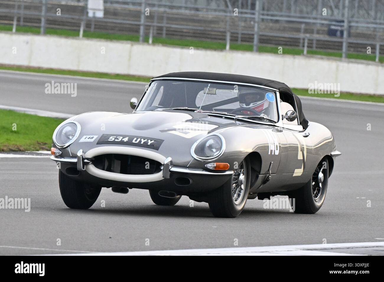 Marcus Gordon, Jaguar E-type, 2026 a vu la 70ème course du Trophée Pomeroy, il a commencé en 1952, il dispose de voitures de toutes les époques et de tous les types, c'est le Banque D'Images