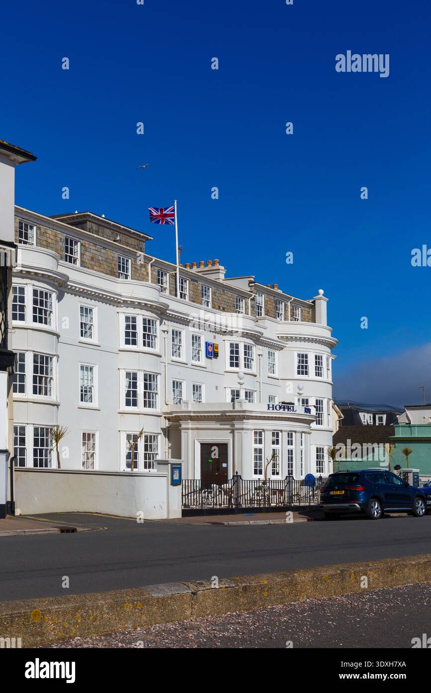Hôtel Riviera sur l'esplanade en bord de mer à Sidmouth, Devon, Royaume-Uni en mars Banque D'Images