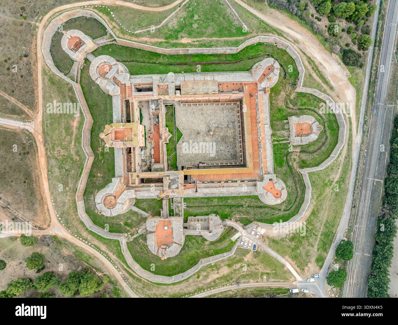 Vue aérienne de haut en bas de la forteresse de transition à Salses Banque D'Images