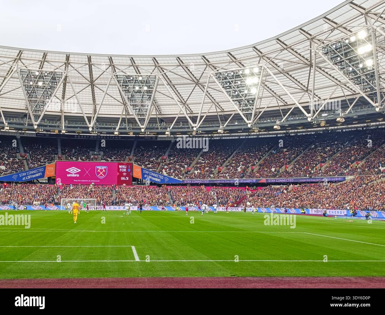 London Stadium lors d'un match de football professionnel de premier League. Londres, Royaume-Uni, 12 novembre 2023 Banque D'Images