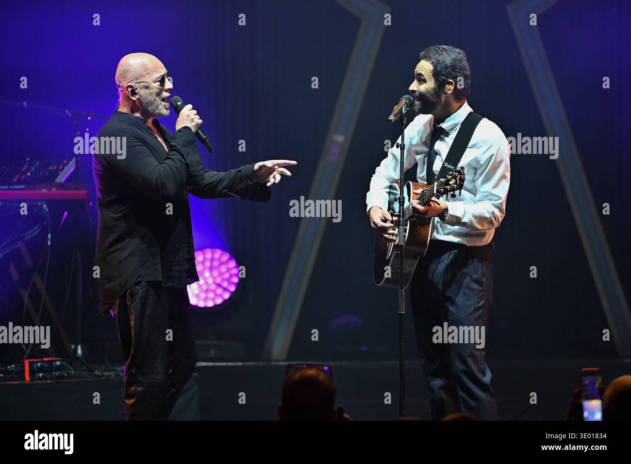 Ycare, Pascal Obispo se produit à l'Olympia à Paris, France le 7 mars 2026. Photo Christophe Meng/ABACAPRESS.COM Banque D'Images