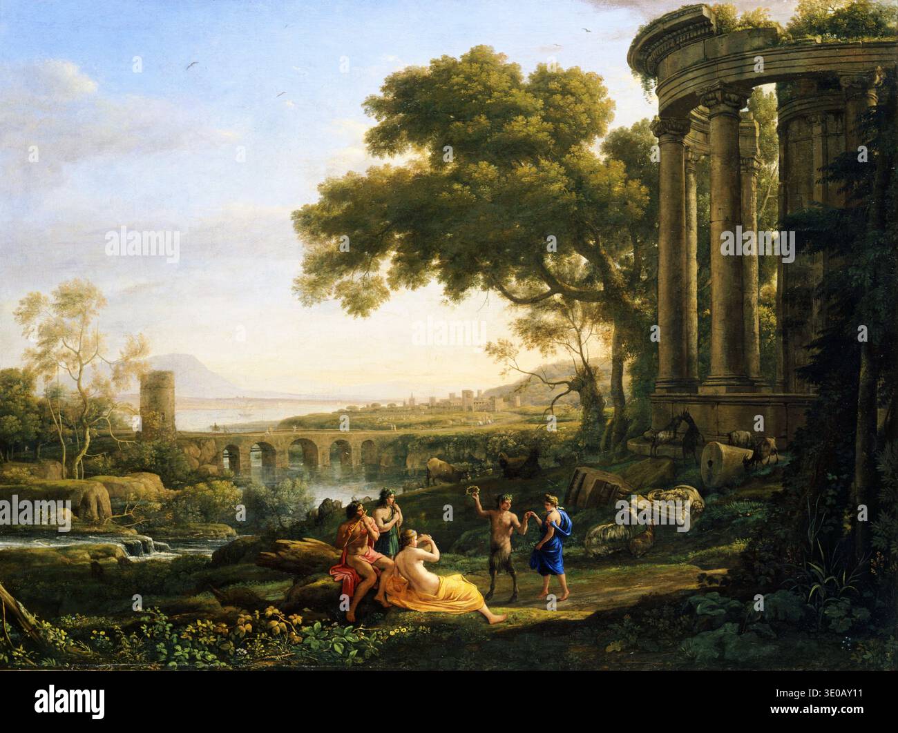 Cette peinture à l'huile du XVIIe siècle, « paysage avec la nymphe et la danse satyre », de Claude Lorrain, représente un paysage classique serein. Les nymphes et les satyres se rassemblent et dansent au premier plan, encadrés par des ruines antiques, une rivière qui coule avec un pont et des montagnes lointaines sous un ciel dramatique. L'œuvre illustre les thèmes idéalisants et pastoraux qui prévalent dans l'œuvre de Lorrain. Banque D'Images