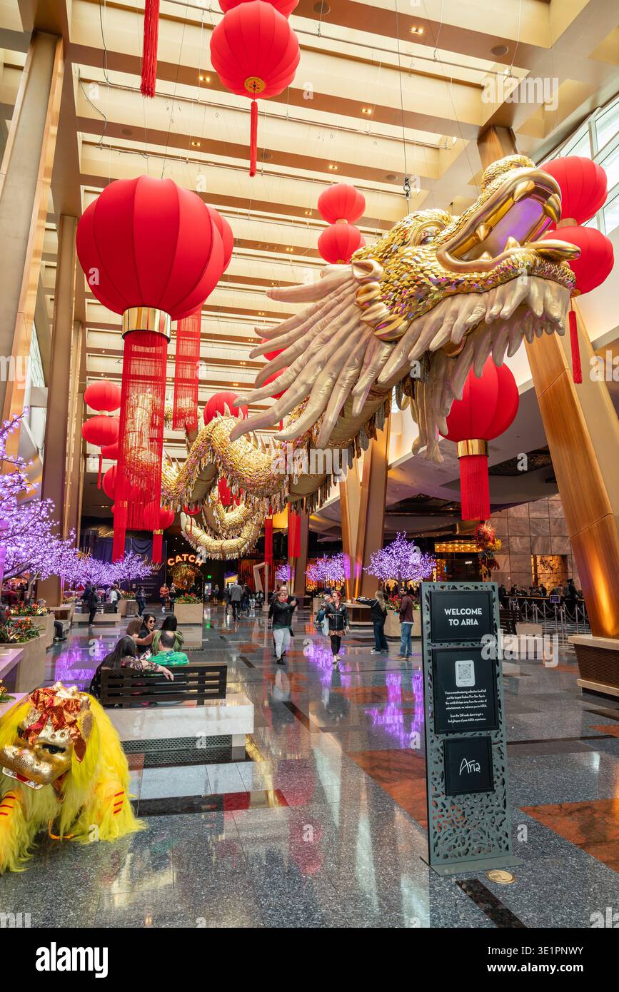 6 mars 2023, Las Vegas, NV : vue intérieure de l'Aria Resort and Casino à Las Vegas Nevada décorée pour le nouvel an chinois Banque D'Images
