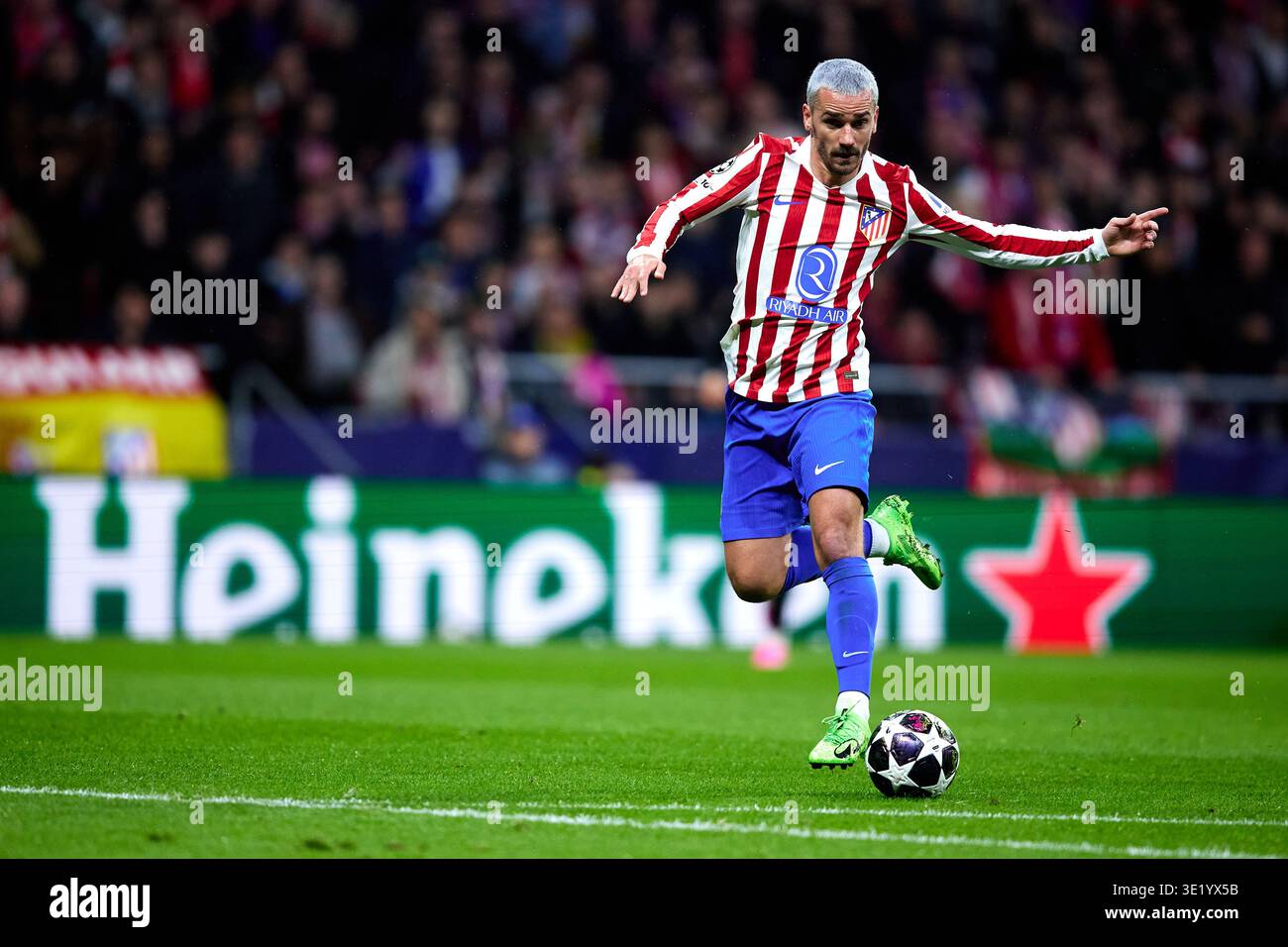 MADRID, ESPAGNE - 10 MARS : Antoine Griezmann de l'Atletico de Madrid lors de l'UEFA Champions League 2025/26 Round of 16 First Leg match entre Atletic Banque D'Images