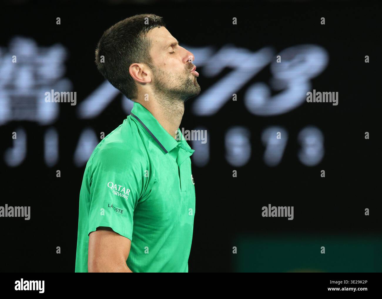 Le joueur de tennis serbe Novak Djokovic réagit à l'Australian Open 2026, Melbourne Park, Melbourne, Victoria, Australie. Banque D'Images