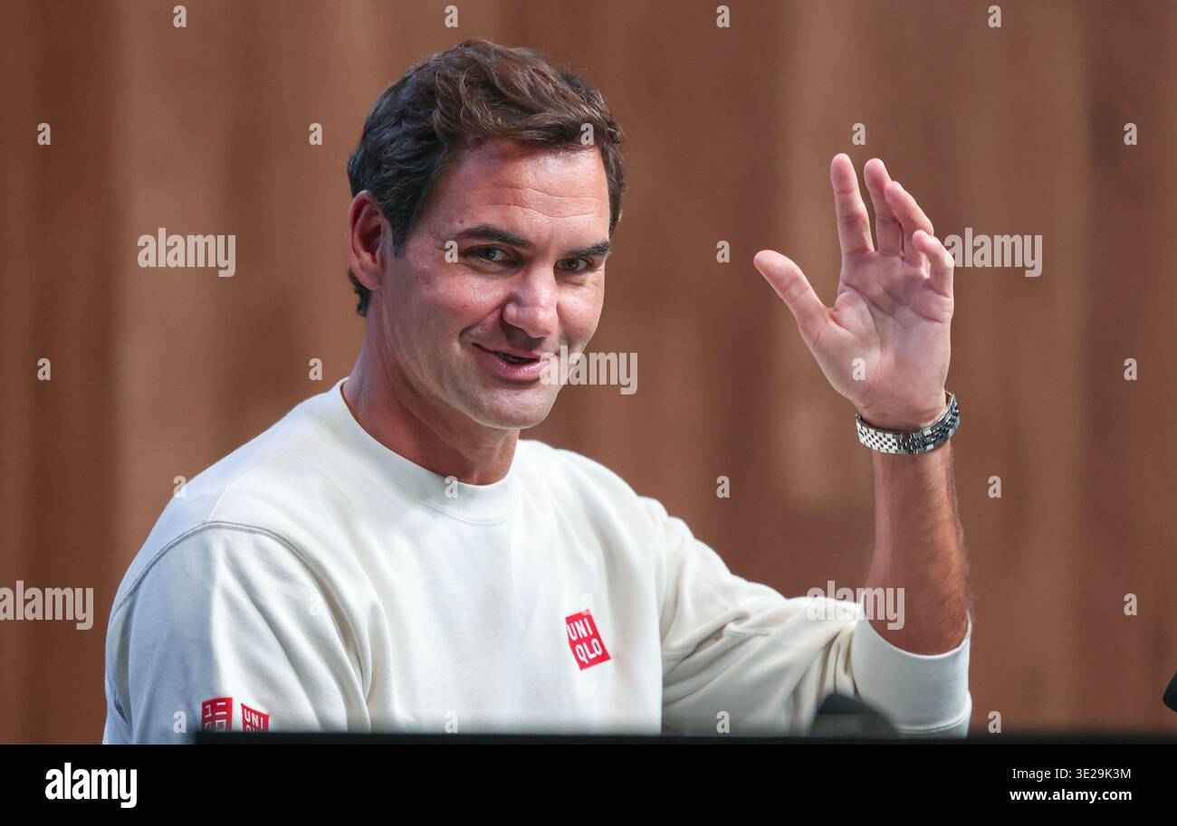 Roger Federer (sui) lors d'une conférence de presse à l'Australian Open 2026 Melbourne Park, Melbourne, Victoria, Australie. Banque D'Images