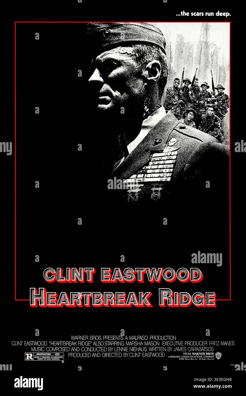 Heartbreak Ridge (1986) réalisé par Clint Eastwood et mettant en vedette Clint Eastwood, Marsha Mason et Everett McGill. Un sergent d'artillerie au nez dur met en forme un peloton ragtag de Marines pour l'invasion de la Grenade. Photographie d'une affiche américaine originale de 1986 À USAGE ÉDITORIAL EXCLUSIF. Crédit : BFA / Warner Bros Banque D'Images
