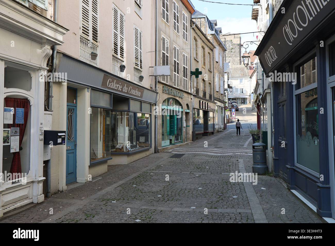 Rue ancienne typique, village de Saint Yrieix la Perche, département de la haute-Vienne, France Banque D'Images