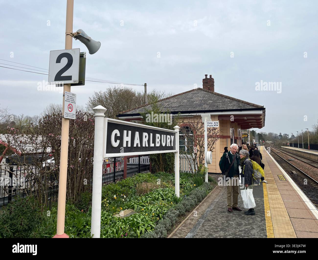 Charlbury, Isambard Kingdom Brunel's Italianate Wooden Railway sur la Great Western Railway, West Oxfordshire Angleterre, Royaume-Uni Banque D'Images