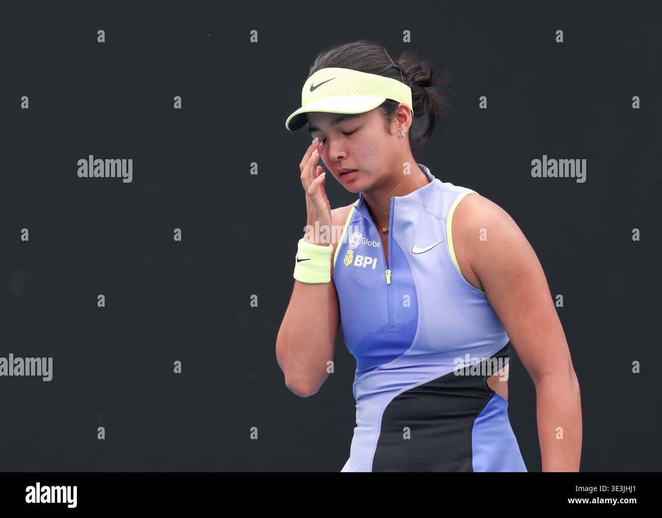 La joueuse de tennis Alexandra Eala (PHI) réagit à l'Open d'Australie 2026, Melbourne Park, Melbourne, Victoria, Australie. Banque D'Images