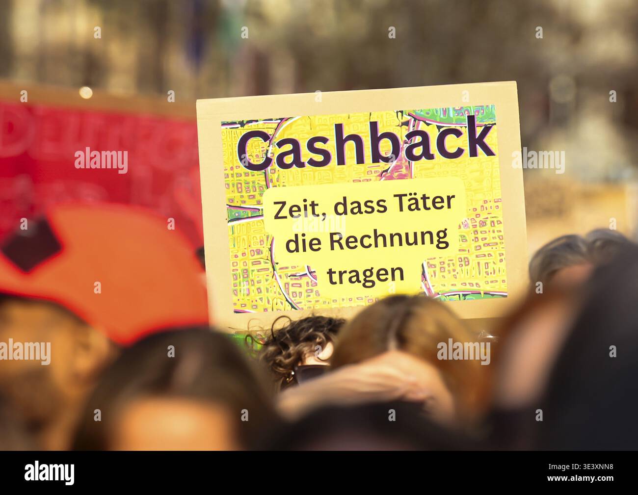 Signez le cashback Time que les auteurs tiennent compte de la manifestation contre la violence digitale sexualisée, solidarité avec toutes les victimes Banque D'Images