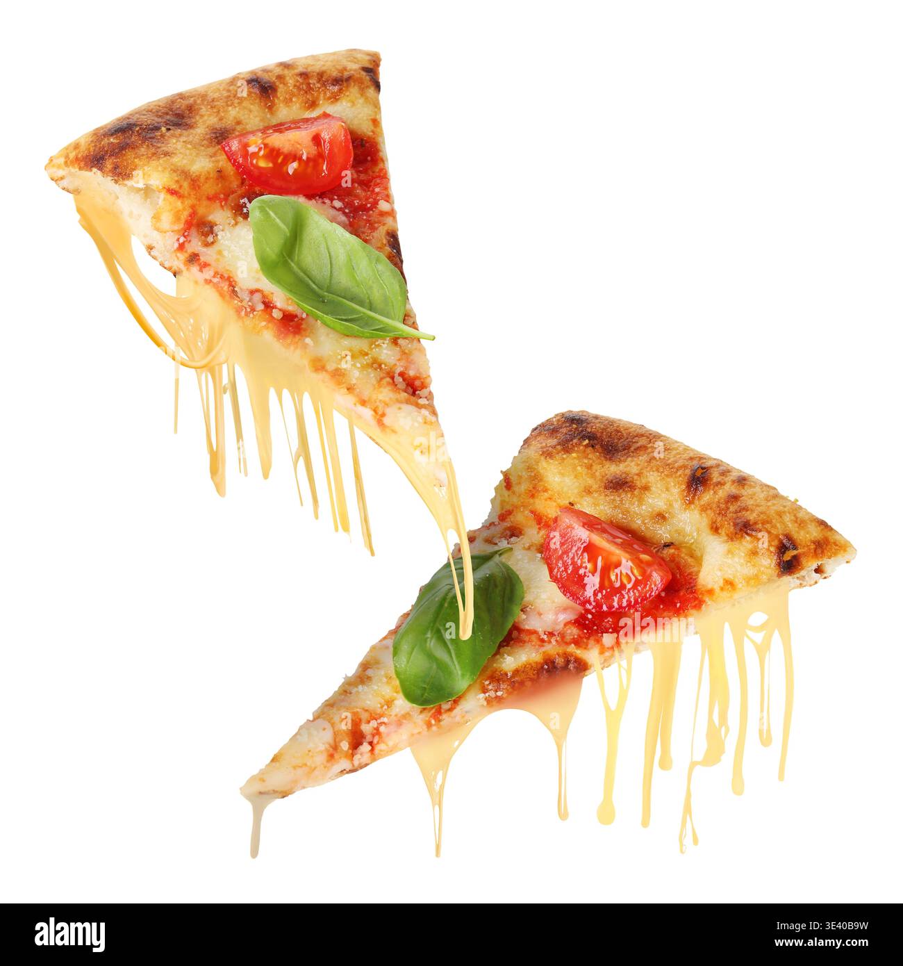 Délicieuses tranches de pizza avec des cordes de fromage étirées dans l'air sur fond blanc Banque D'Images