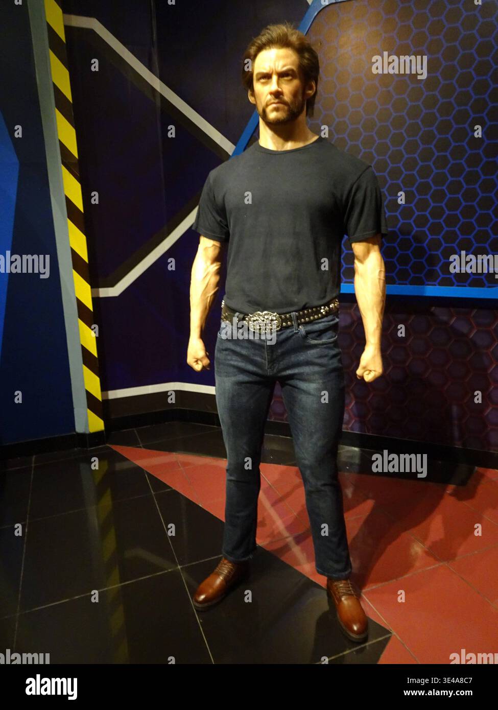 Hugh Jackman, Halong, Sunworld, Wachsfiguren, Vietnam 2026, Manfred Siebinger *** Hugh Jackman, Halong, monde du soleil, figures de cire, Vietnam 2026, Manfred Siebinger Banque D'Images