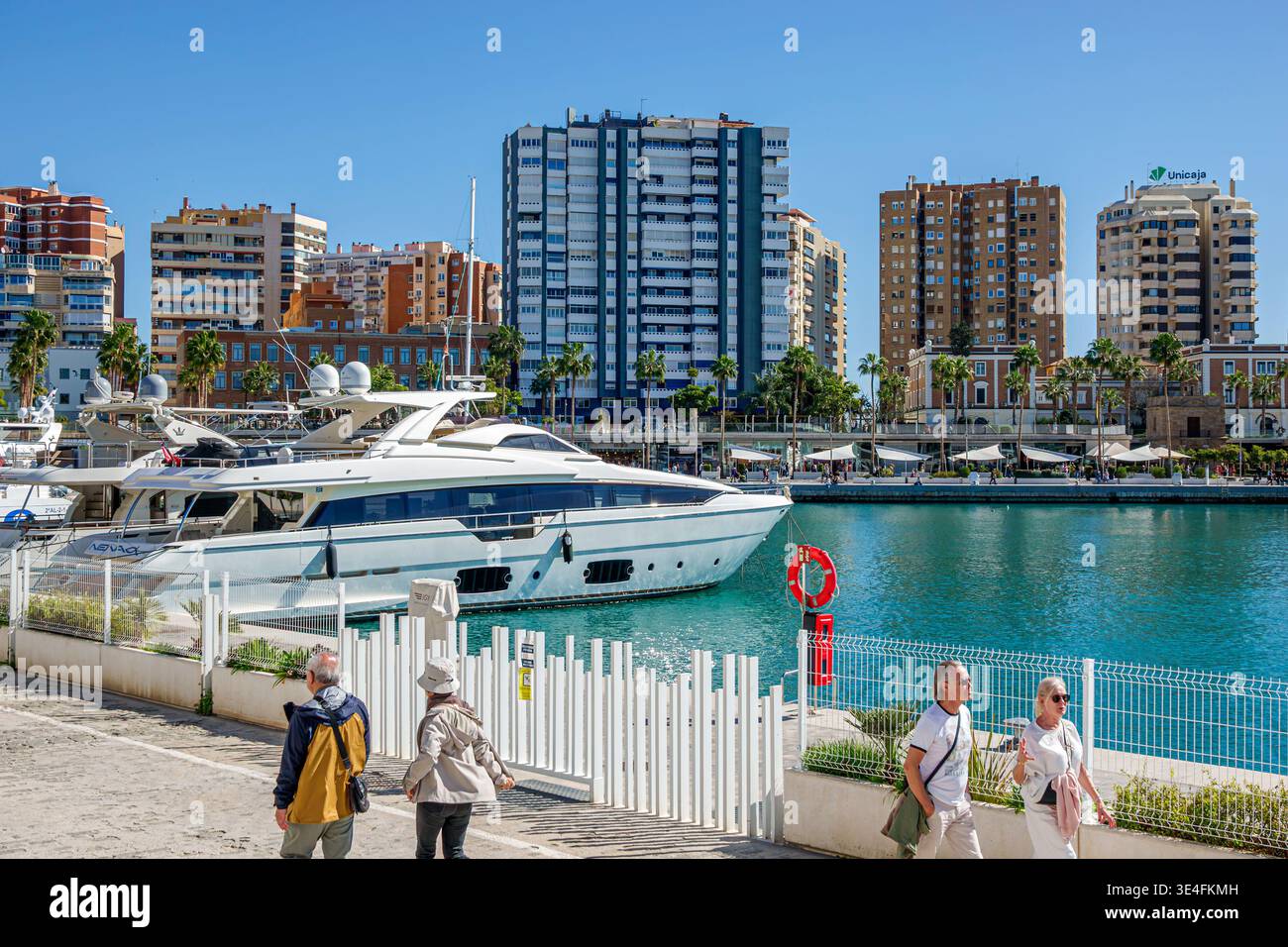Malaga Espagne,Andalousie,Puerto de Malaga,Muella 2 Pier,Palmeral de Las Sorpresas,promenade publique,espace vert urbain,quai baie de Malaga,Méditerranée se Banque D'Images