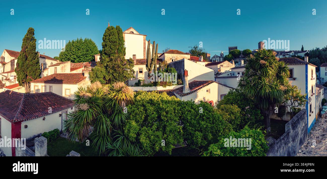 Vue des rues Obidos, quartier Leiria, Portugal, vue panoramique Banque D'Images