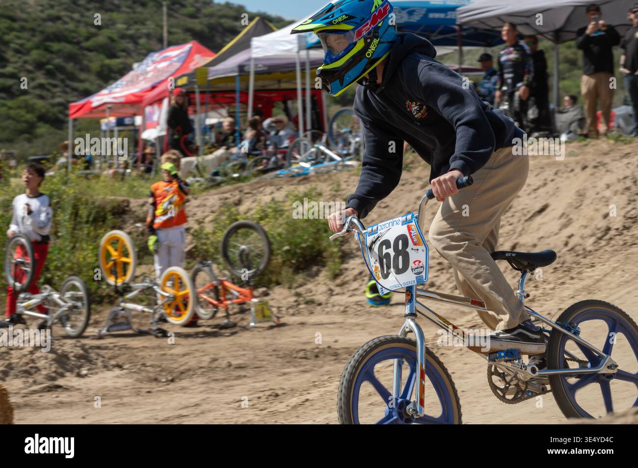 Dirtyfest BMX Downhill Race 2024 Banque D'Images