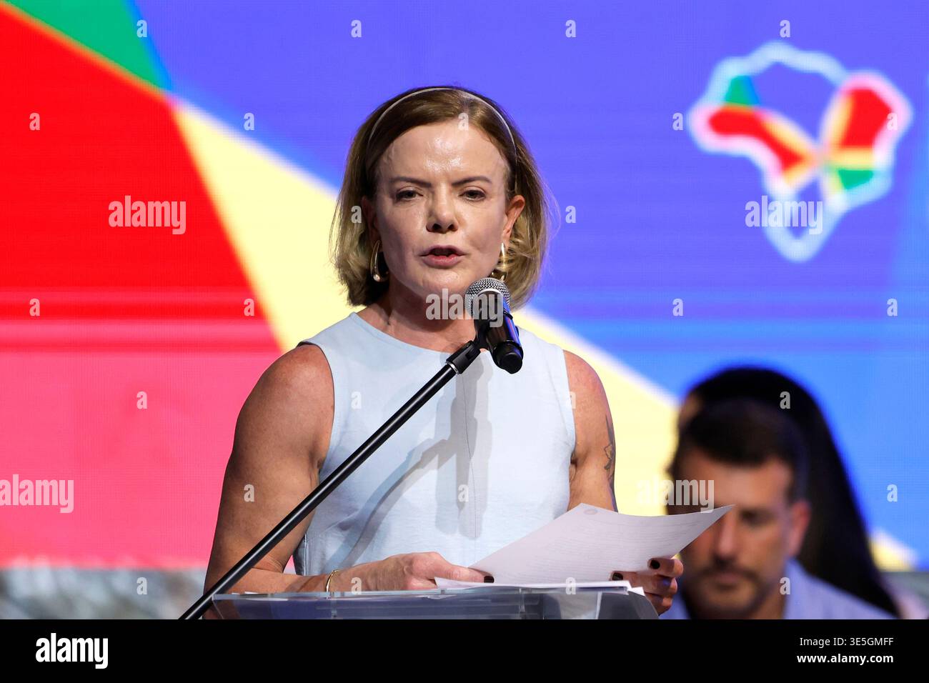 Gleisi Hoffmann est une femme politique brésilienne, membre de la Chambre des députés du Brésil, ministre en chef du Secrétariat des relations institutionnelles Banque D'Images