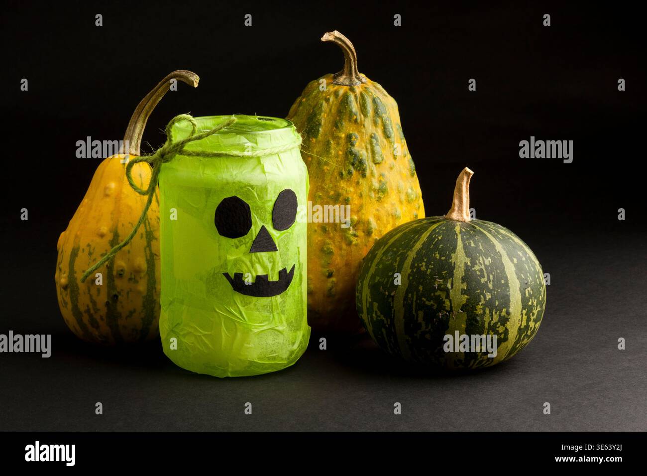Lanterne et gourdes pour Halloween Banque D'Images