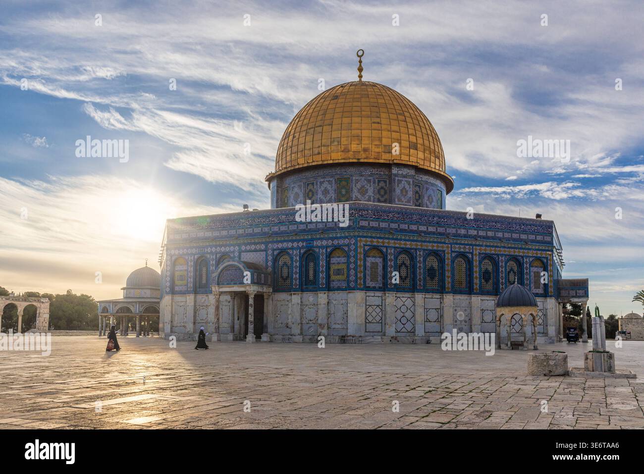 Sunriese au Dôme du Rocher à Jérusalem le Dôme du Rocher est un sanctuaire islamique situé sur le Mont du Temple dans la vieille ville de Jérusalem. Le Banque D'Images