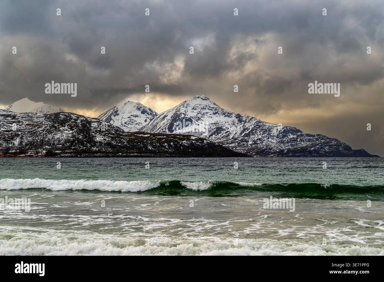Grotfjord Beach, Kvaloya, Troms, Norvège Banque D'Images